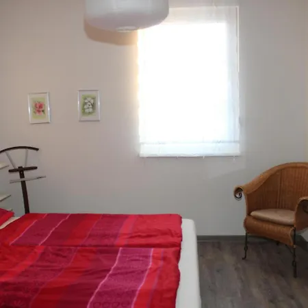 Eleonore 3 Apartment *