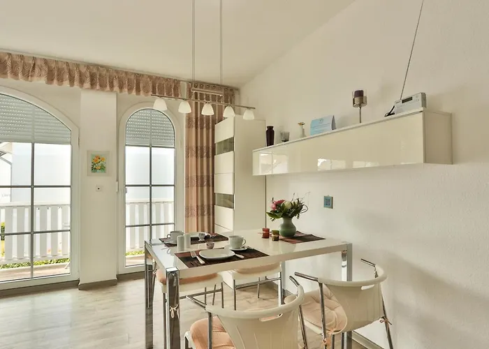 Eleonore 3 * Ostseebad Nienhagen